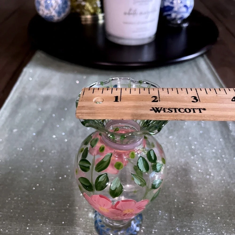 Tracy Porter Vintage Hand-Painted Glass Bud Vase~EUC